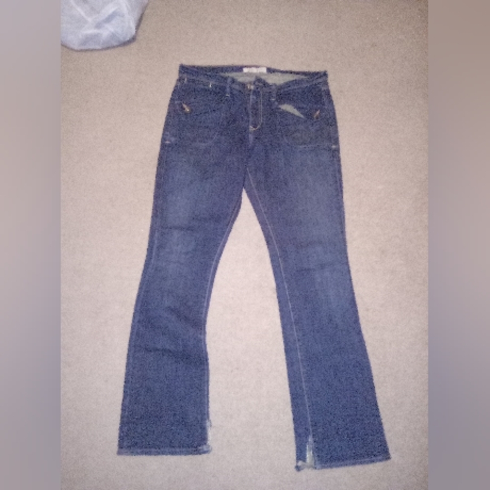 Women's jeans